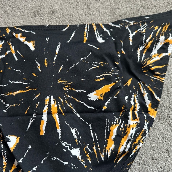 Andie Swim The Tropez Bottom in Black Orange Firework Size XL Sustainable Swim - Picture 8 of 8